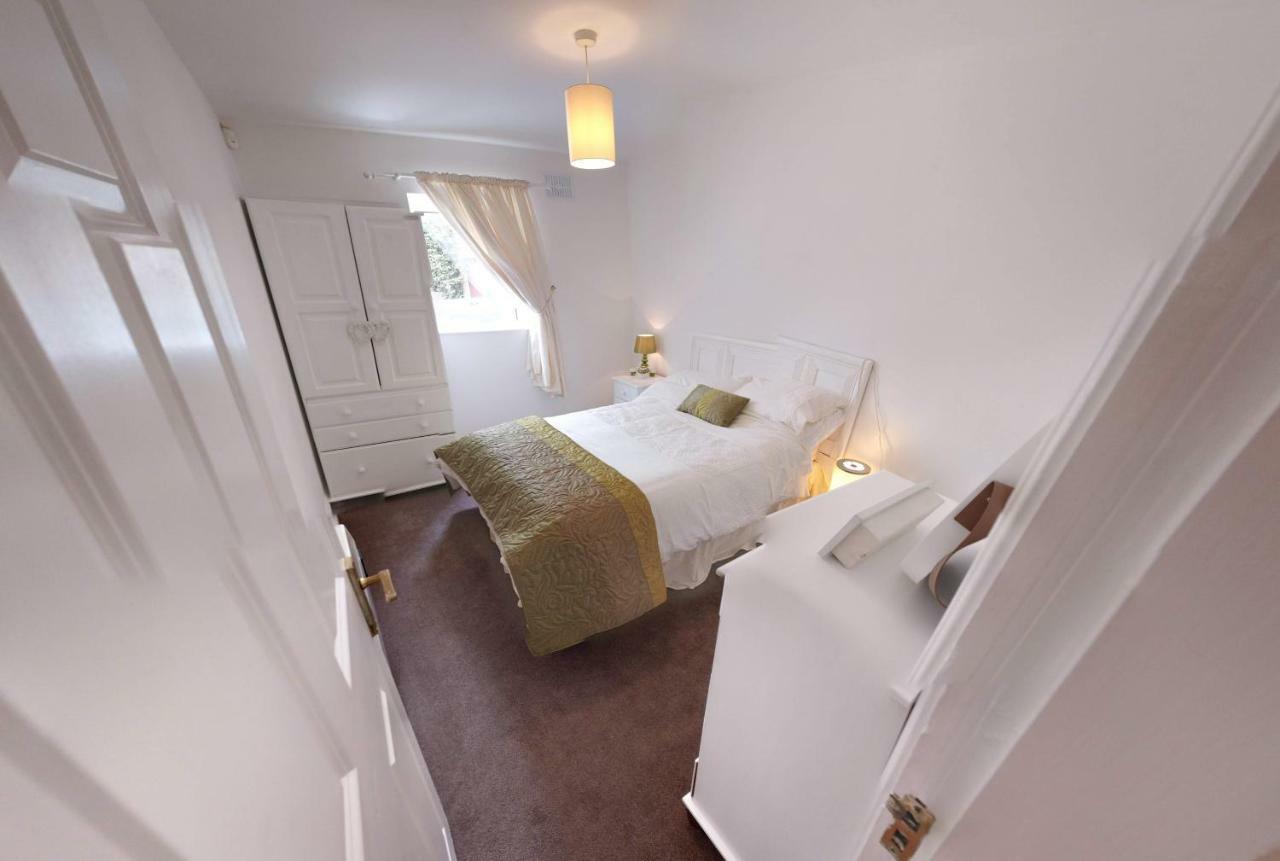 Riverview Luxury Short Stay Apartment Enniscorthy Ngoại thất bức ảnh