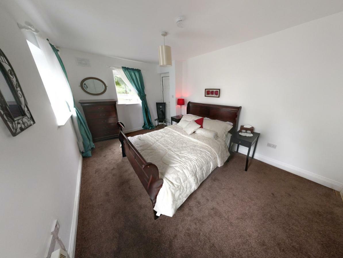 Riverview Luxury Short Stay Apartment Enniscorthy Ngoại thất bức ảnh