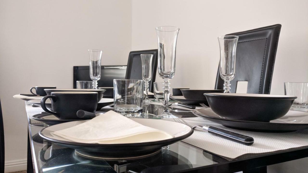 Riverview Luxury Short Stay Apartment Enniscorthy Ngoại thất bức ảnh