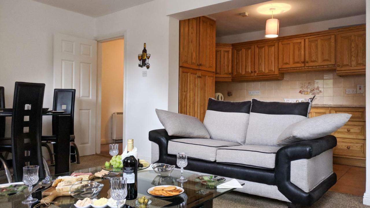 Riverview Luxury Short Stay Apartment Enniscorthy Ngoại thất bức ảnh